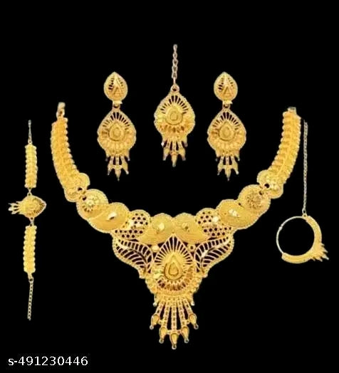 NEW WOMEN JEWELLERY COMBO SET.