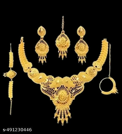 NEW WOMEN JEWELLERY COMBO SET.